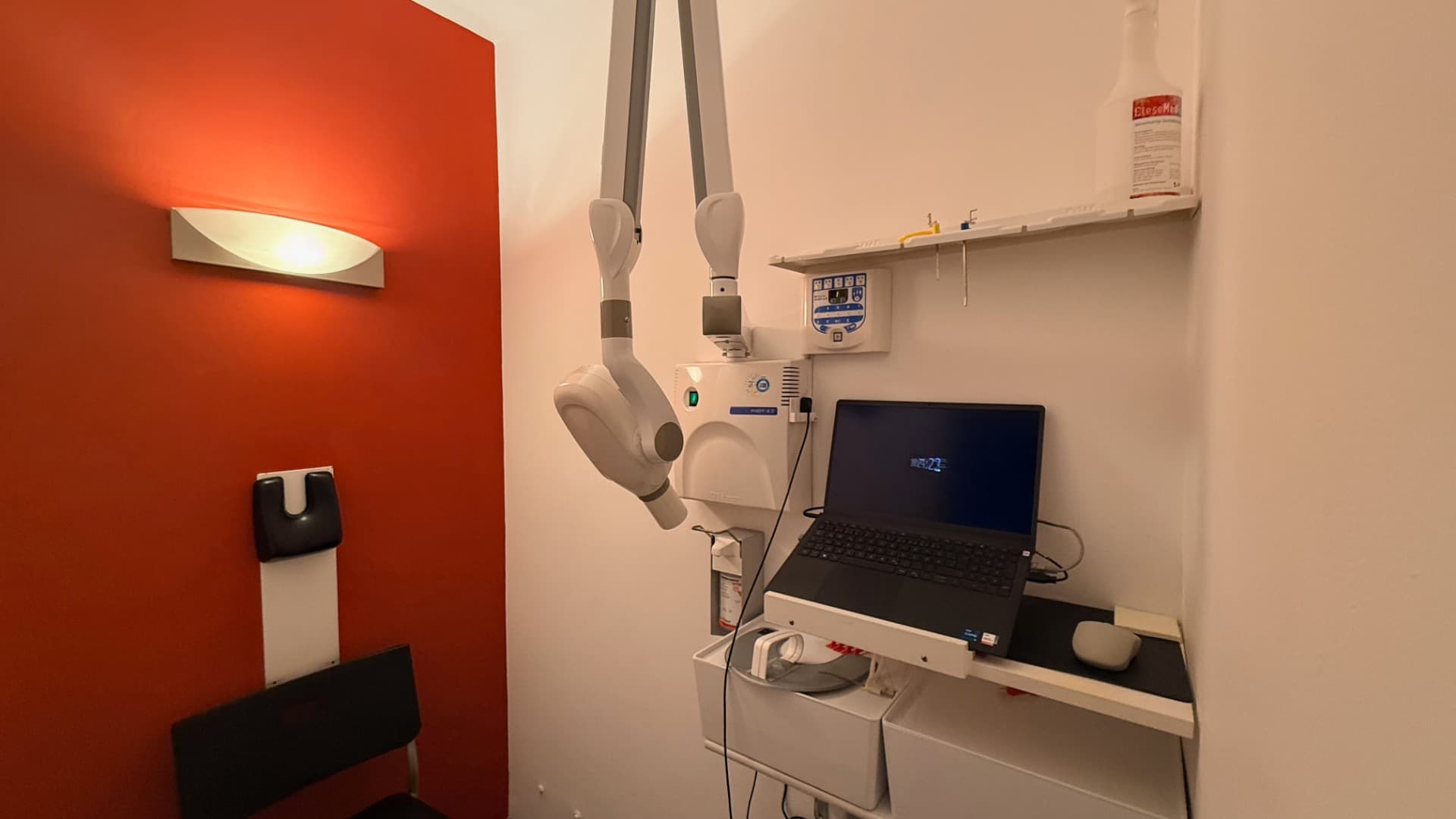 Zahnarztpraxis für Ästhetische Zahnheilkunde