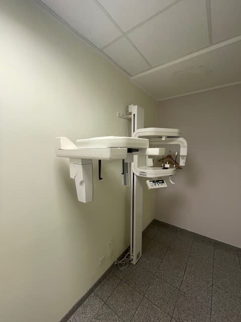 Kieferorthopädische Fachpraxis mit zwei Standorten