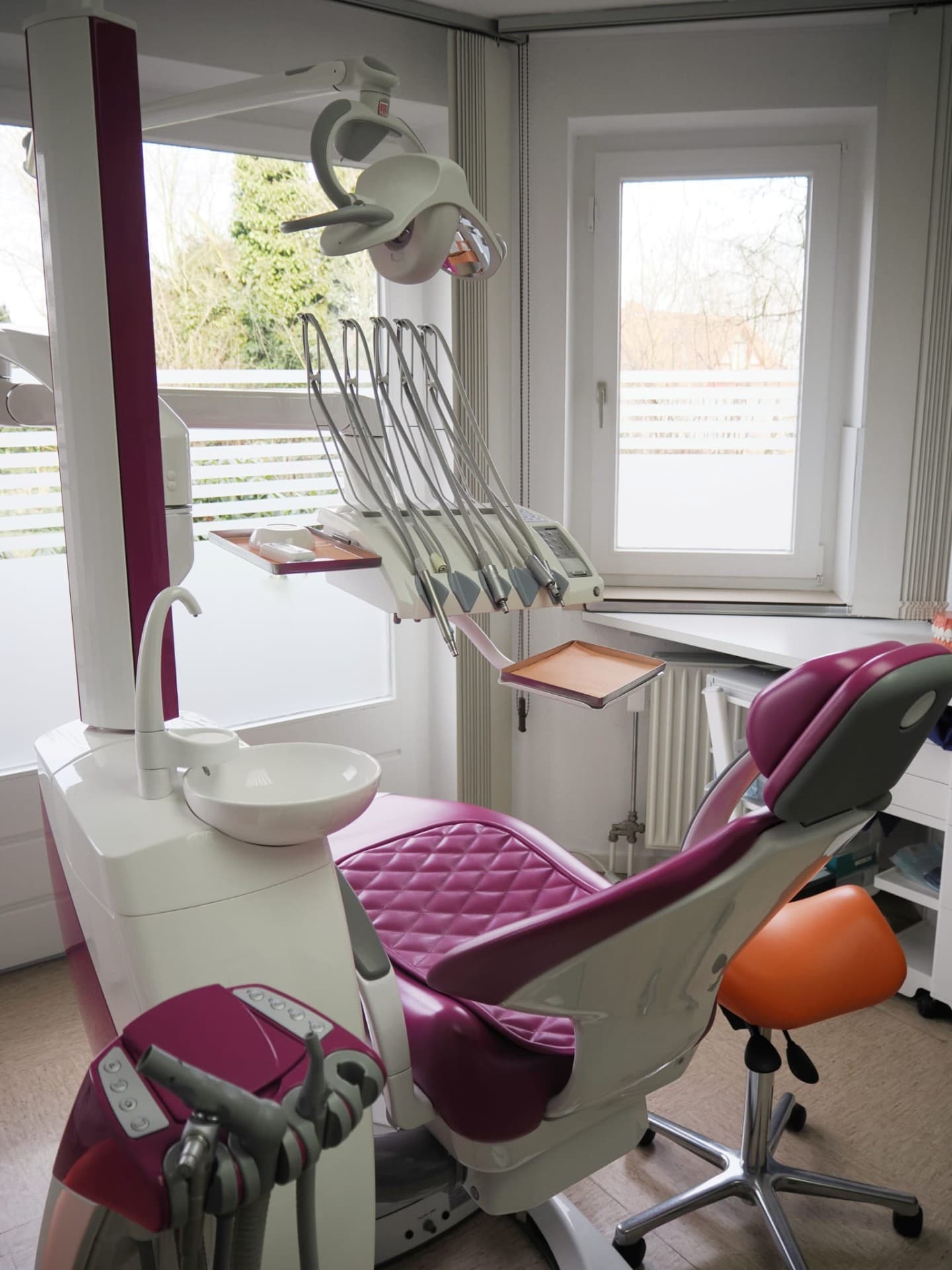 Umsatzstarke und etablierte Zahnarztpraxis südlich von Hamburg