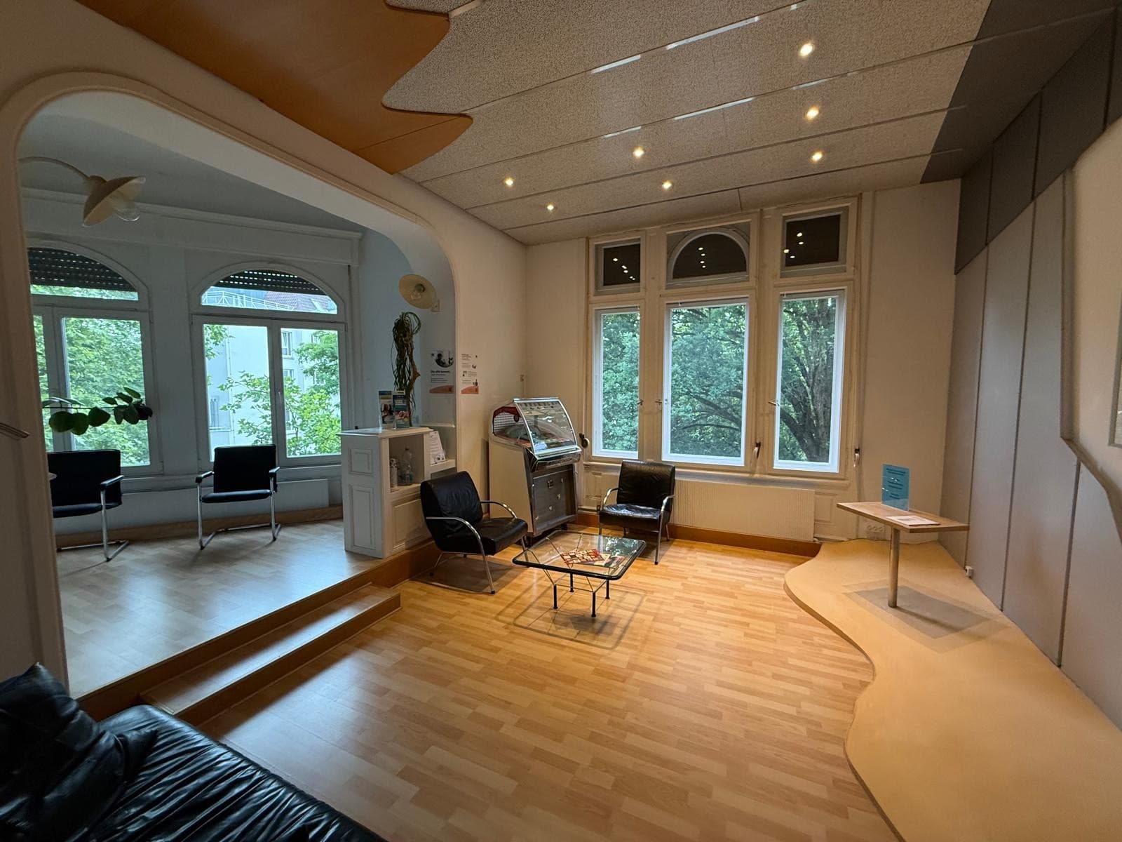 Große, moderne Zahnarztpraxis in Wiesbaden