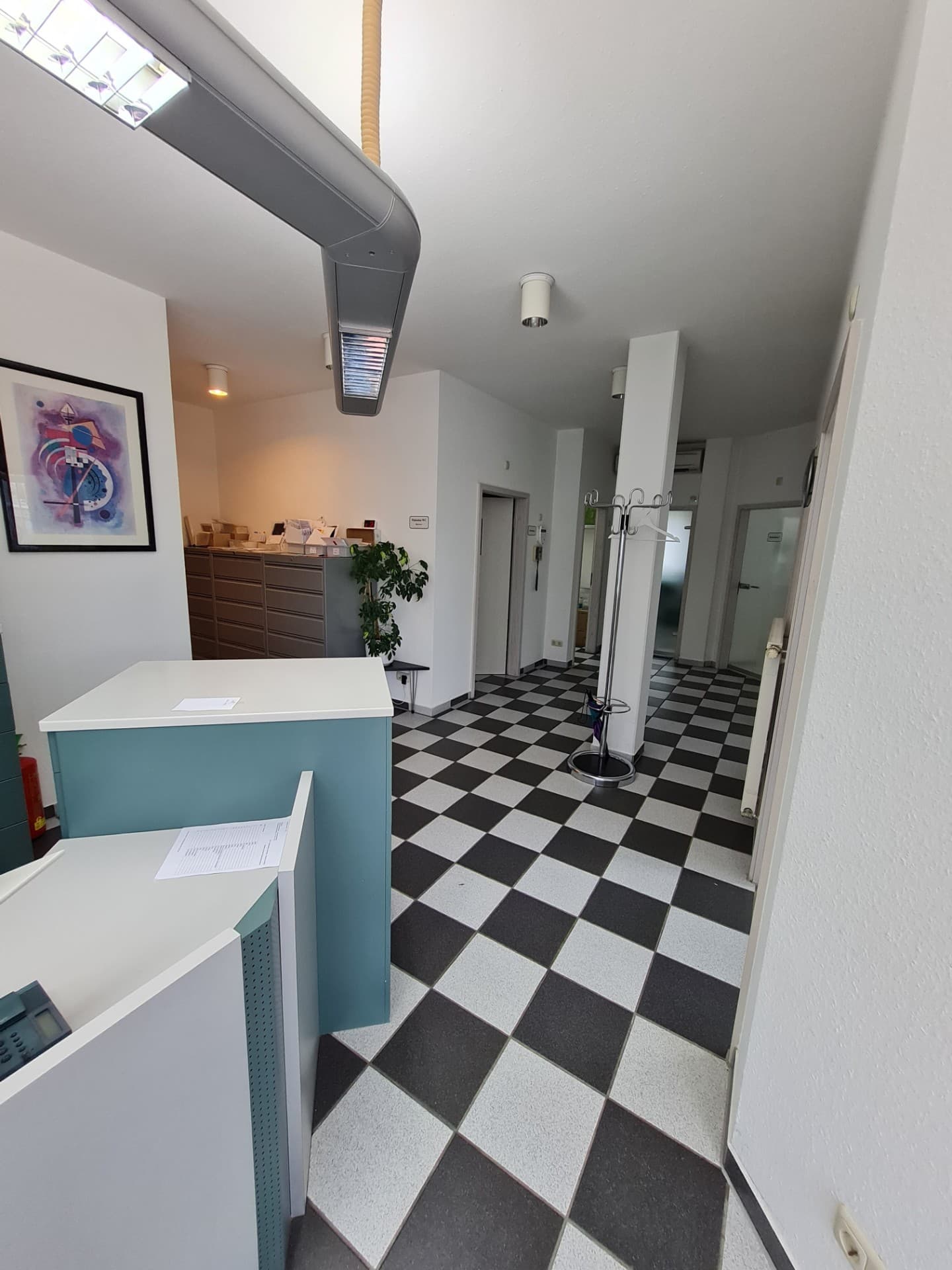 High-End Oralchirurgie: Skalierbarer Standort mit maximalem Freiraum