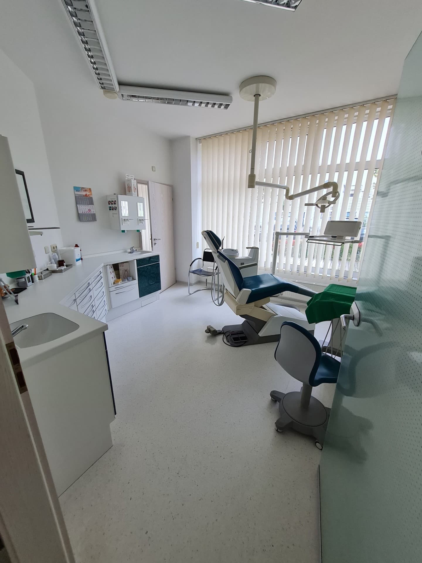 High-End Oralchirurgie: Skalierbarer Standort mit maximalem Freiraum